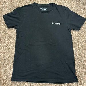 Columbia tee